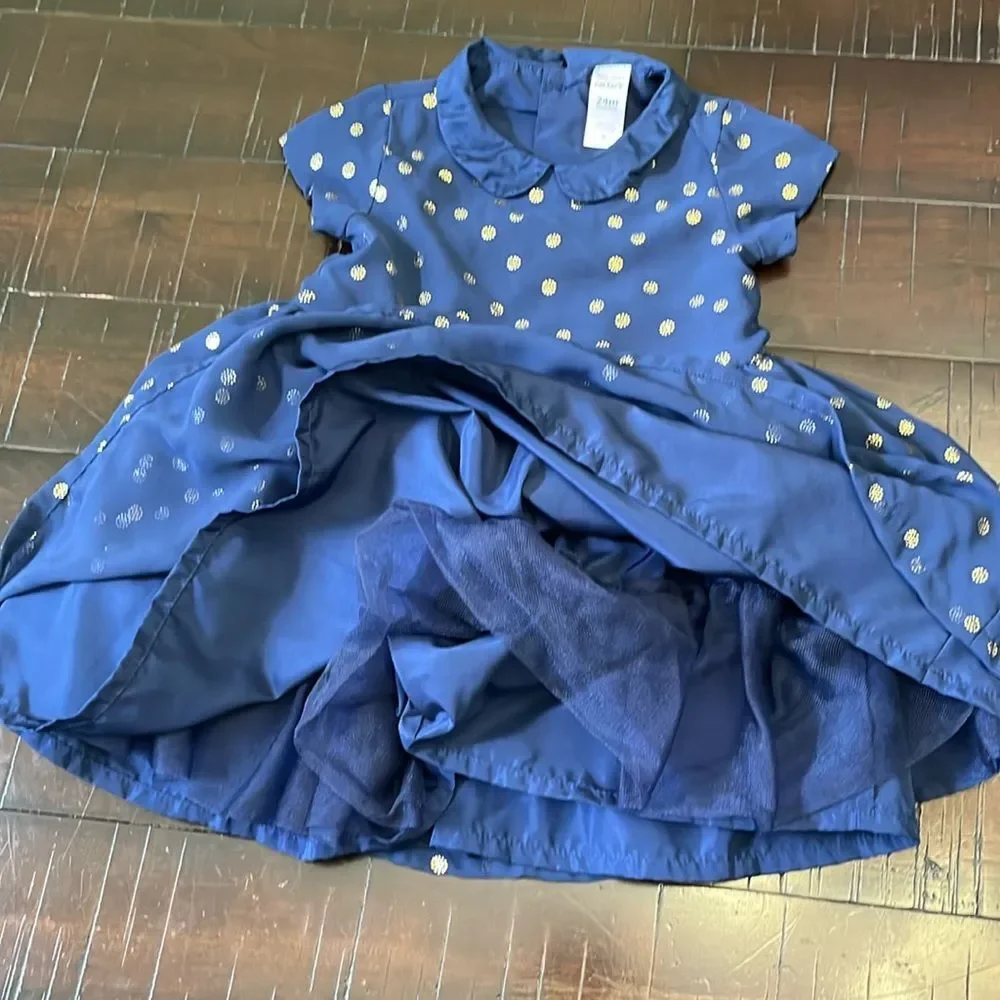 Carter's Baby girl 24mo dress bundle x2